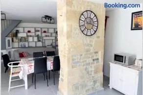 Overlord holiday cottage cosy house in Formigny - Image 1