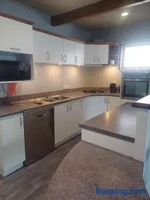 Aqua Accommodation - Image 2