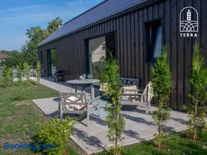 Terra House - Image 5