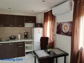 Rezeda Apartman - Image 5