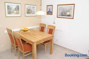 Ferienwohnung mit Hafenblick - Image 2