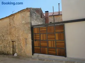 LOS PUENTES casa con jacuzzi para 2 - Image 3