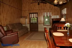 Carolina Landing Camping Resort Luxury Cabin 8 - Image 2