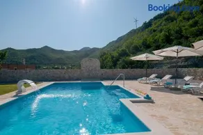Villa Elin - Private Pool & Peaceful Family Retreat near Omiš - Image 1