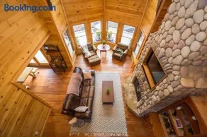 Secluded Cabin near Downtown Blue Ridge - Image 1