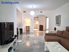 2 Bed Garden Apartment Benavista Direct Pool Access Walk to Golf, Tennis & Amenities - Image 2
