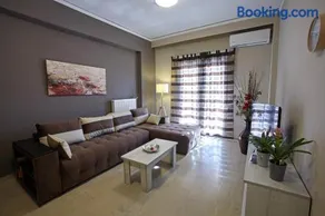 C.L.A. City Loux Apartment - Image 1