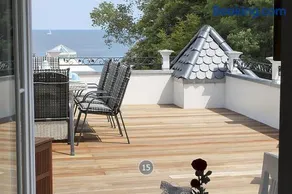 Haus Midsommer - Image 1