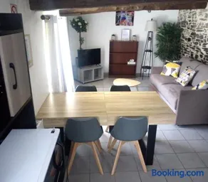 NYNO DIGRABEN - House for Rent - Image 1