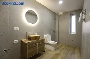 Kostandin Residence - Image 4