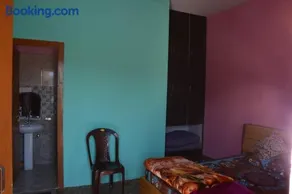 Shubham Home Stay - Image 2