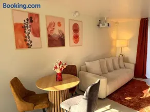 Love Room - Spa - Sauna - Jacuzzi - Secret Room - Image 1