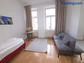 Aparthotel Amelie - Image 5