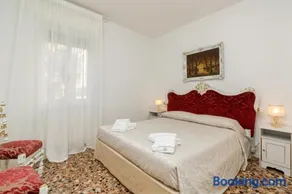 Venice Apartments San Samuele - Image 2