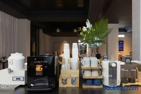 Atour Hotel Huzhou Dongwu Intime Fenghuang Road Light Hotel - Image 2