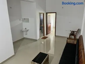 Wayanad Biriyomz Residency, Kalpatta, Low Cost Rooms and Deluxe Apartment - Image 2