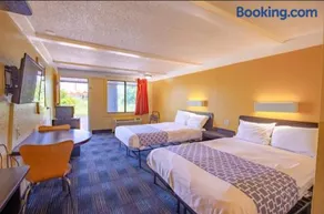 Kings Inn - Image 1