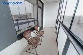 New Modern studio apartment next to the city centre - Image 2
