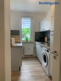 frisch modernisiertes Apartment Nähe Goitzschesee in Bitterfeld für 4 Personen - Image 2