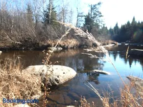 Aux Tipis de la Rivière Sauvage - Image 1