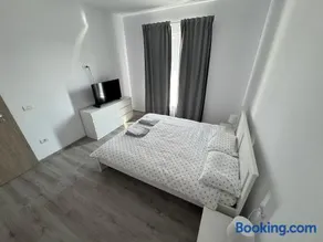Luca House - Image 3