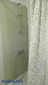 Pere Apartment - Image 2