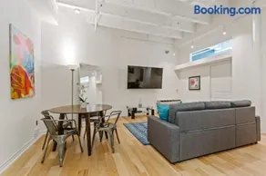 Rooftop Pool & City Views! Long-Term Dtwn LA Stay - Image 5