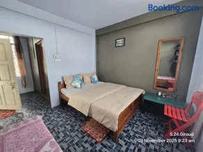 Zinnia Homestay - Image 2