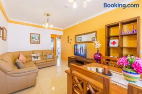 2BR Home with Parking - Mountain Views Terrace - Image 1