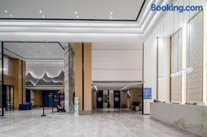 Mehood Lestie, Dongguan International Exhibition Center - Image 3