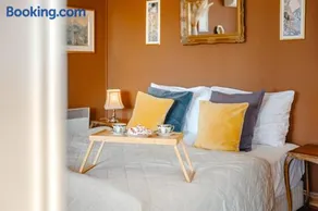 Waterfront River Side Roof Top Apartment - Terrace with city view - Image 2