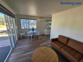 BIG4 Kerang Riverfront Holiday Park - Image 1