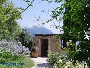 Eleanor' s Garden - Image 2