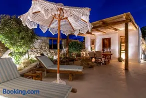 Villa Sea Walk Mykonos 200m to ftelia beach - Image 2