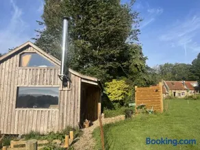 The Cabin at Shambala- now with sauna available to book! - Image 3