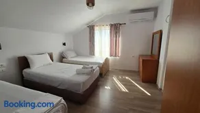 Guest House Pogradeci - Image 1