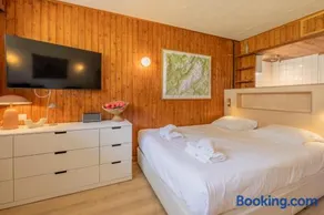 Studio de Balme w/Shared Pool & Near Slopes - Happy Rentals - Image 1