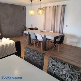Villa moderne avec toutes les commodités, proche de la mer - Image 1