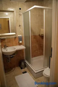 Hotel Villa Valpovo - Image 2