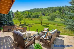 Luxury Mountain Retreat - Image 3