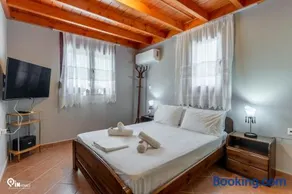 Myrsini's House - Neapoli Garden & Grove Retreat - Image 1