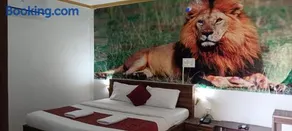 Bandipur Resort Khan's Gufa - Image 5
