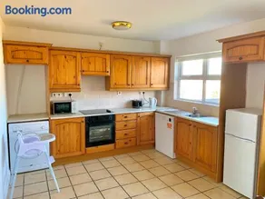 22 Marine View Bundoran - Image 3