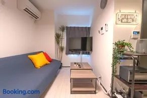 Enjoy Koenji Hotel 202, 2 stops to Shinjuku - Image 3