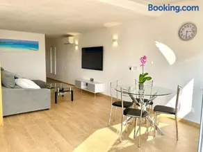 Platja de Aro Penthouse with Big Terrace - Image 5