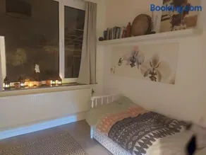 Moroccan Cozy Guest Room - Image 1