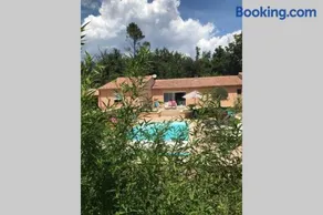 Logement avec terrasse attenant à une villa - Image 5