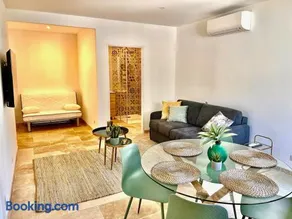 Studio with Garden - Pauseto West 4 - 2 min from Beach - Image 4