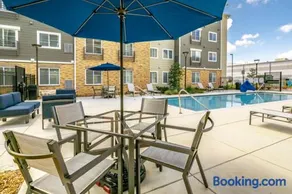 Simplicity At the Rim 1102 I Comy 3 Bed 2 Bath - Image 1