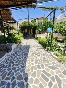Foothills loft - Image 1